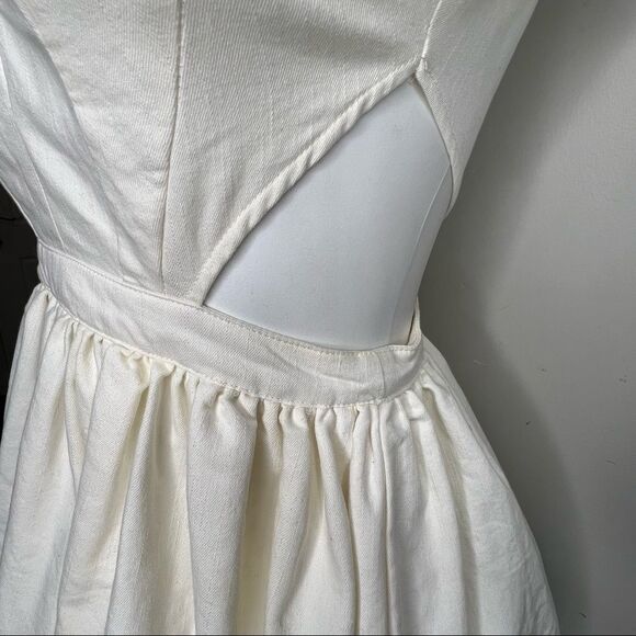 Mustard Seed Off White Cut Out Mini Dress Size Small - Picture 4 of 9